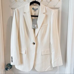 NWT Antonio Melani White Blazer